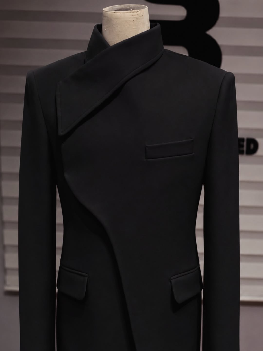Costumes pour hommes de luxe p - Men Grooming Outfit avis et prix